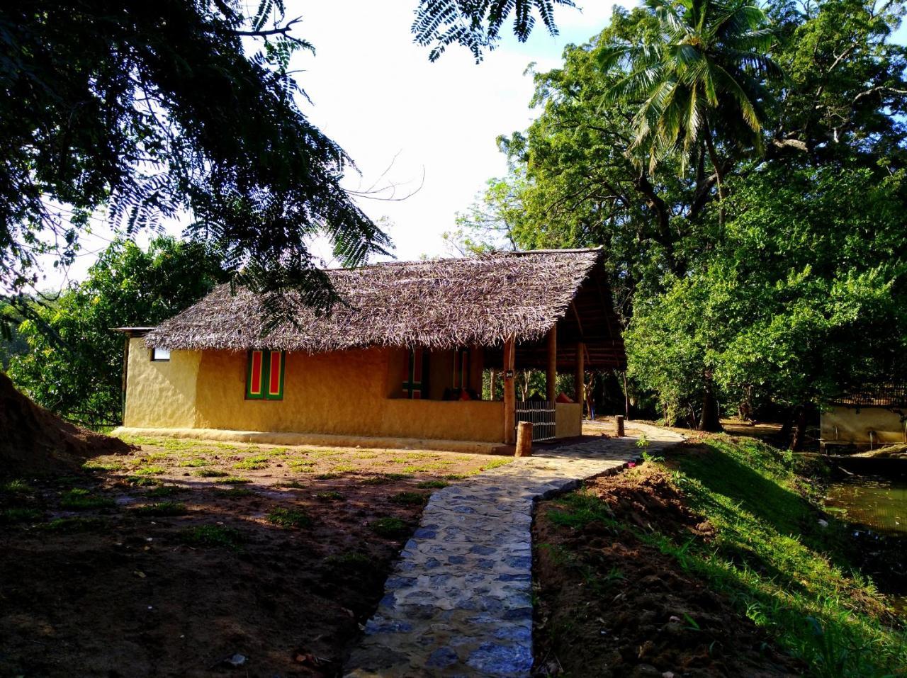 Raintree Villa Дамбула Екстериор снимка